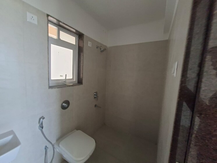 Bathroom, raunak-delight 1 Bedroom 660 Sq.Ft. Apartment In Owale Thane 9554434