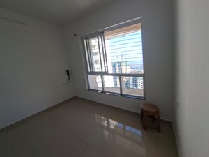 Room in 1 BHK Apartment at Raunak Delight, Owale – for Rent
