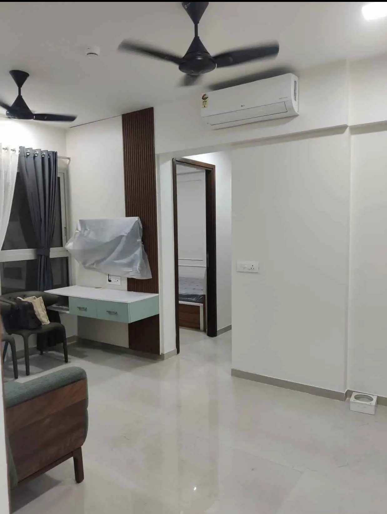 2 BHK Apartment For Rent in Piramal Vaikunth