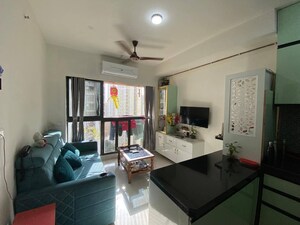 2 BHK Apartment For Rent in Lodha Crown Quality Homes, Majiwada