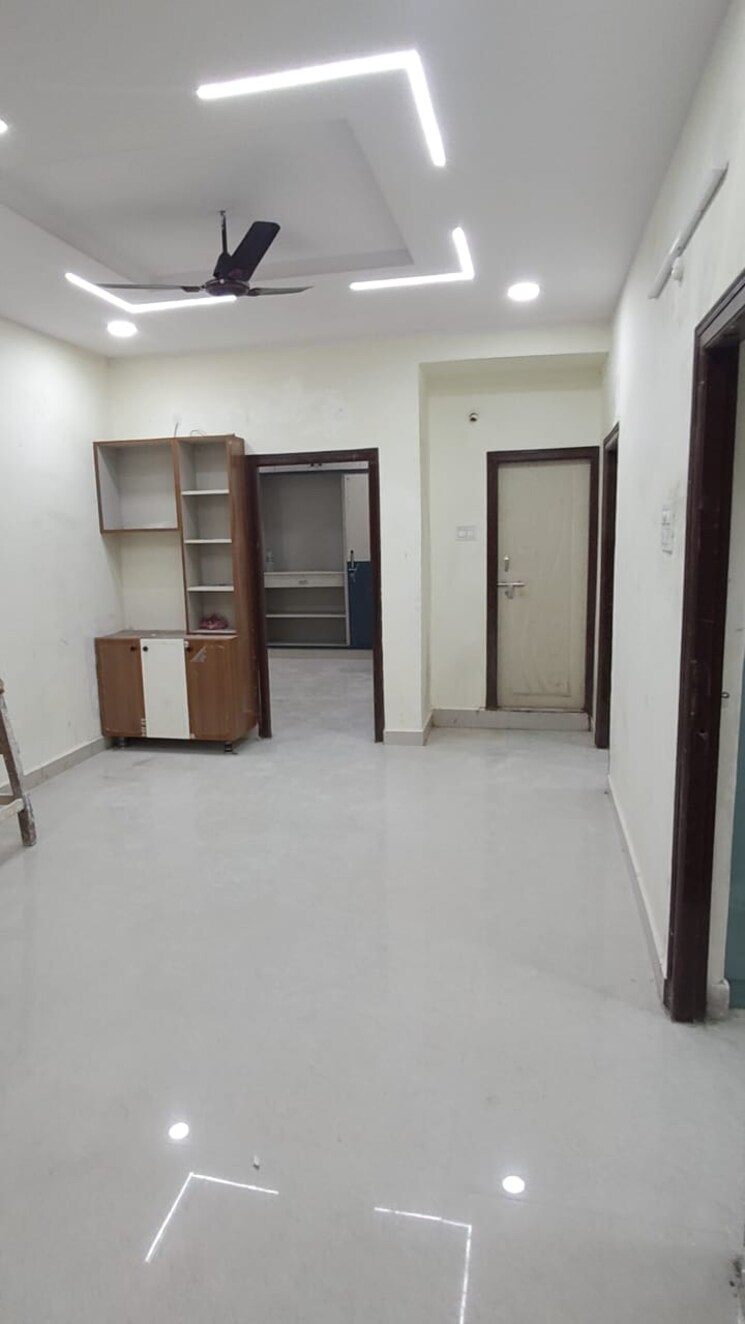 Room, girmapur 6+ Bedroom 4250 Sq.Ft. Independent House In Girmapur Hyderabad 9554499