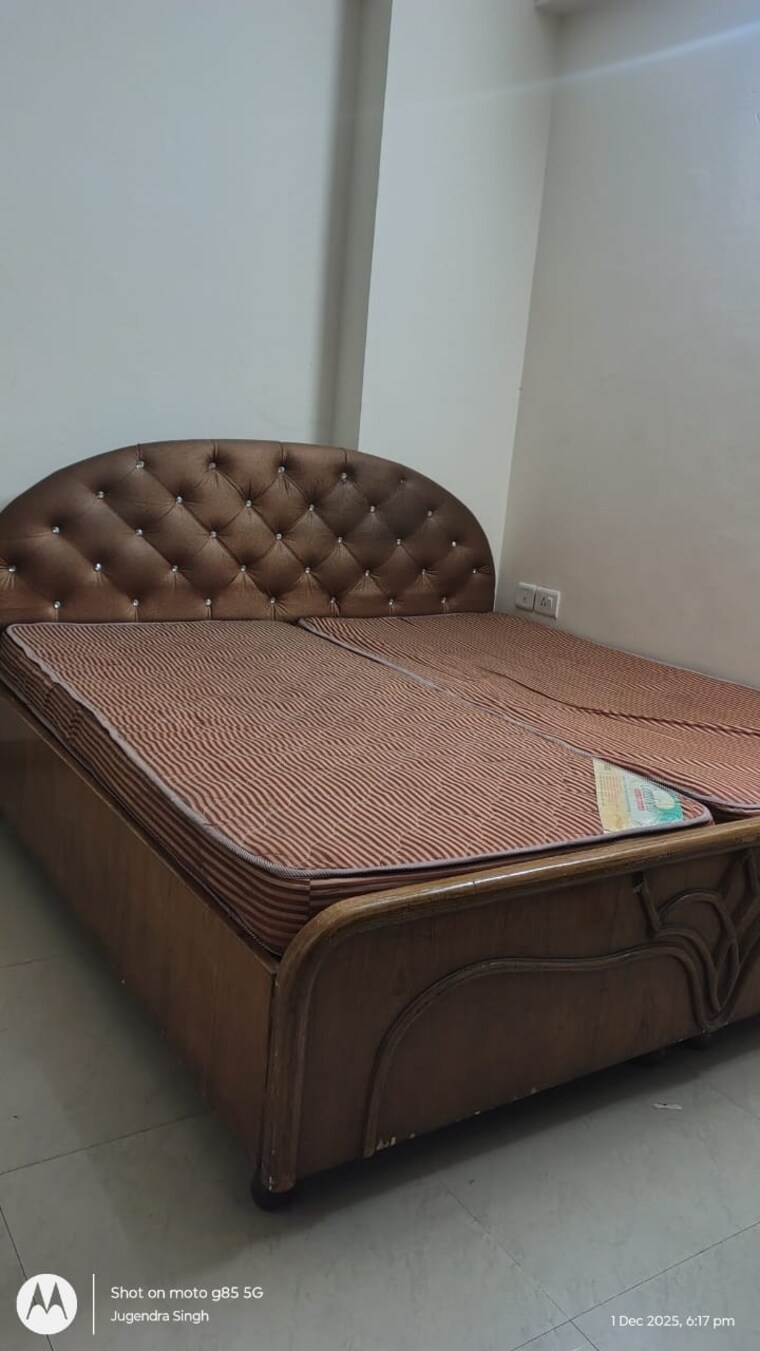 Bedroom, aims-golf-city 3.5 Bedroom 1550 Sq.Ft. Apartment In Sector 75 Noida 9554498