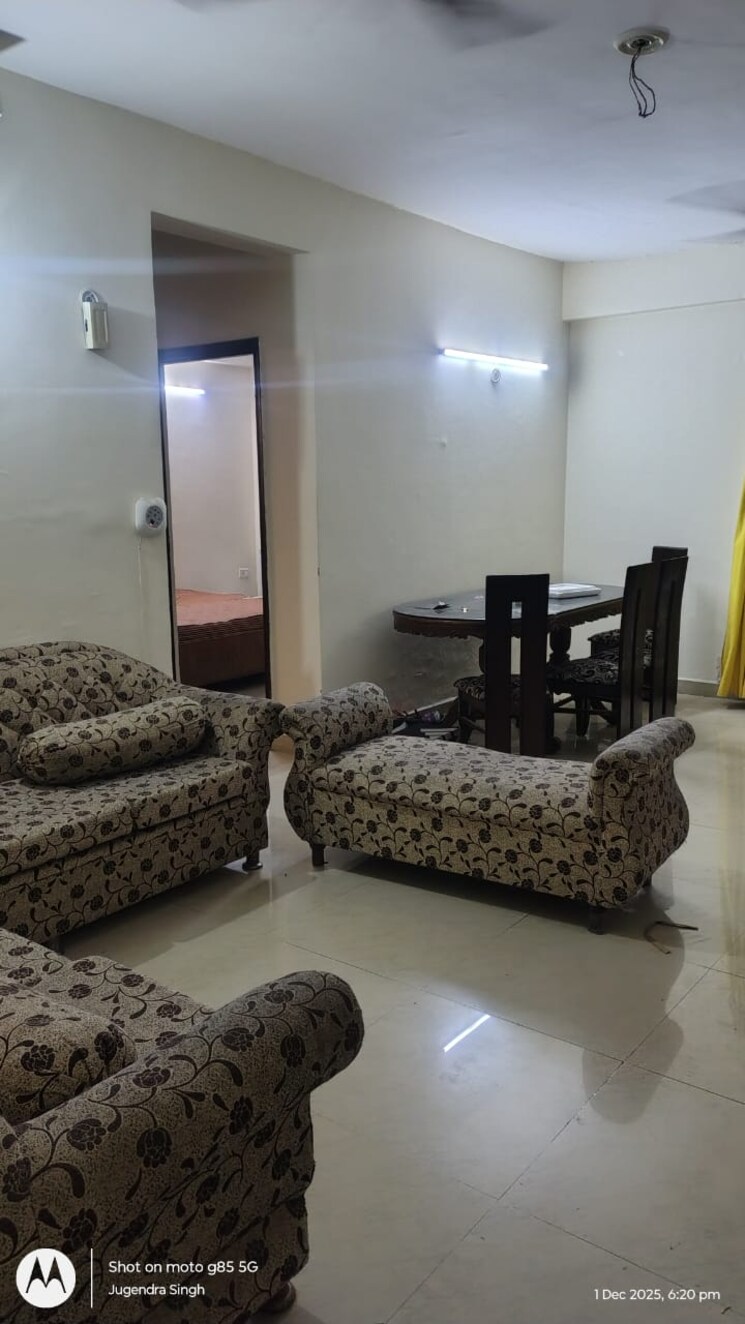 Living Room, aims-golf-city 3.5 Bedroom 1550 Sq.Ft. Apartment In Sector 75 Noida 9554498