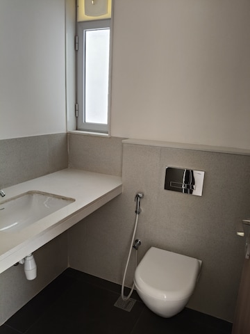 Master Bedroom in 2 BHK Apartment at Piramal Vaikunth, Balkum Pada – for Sale