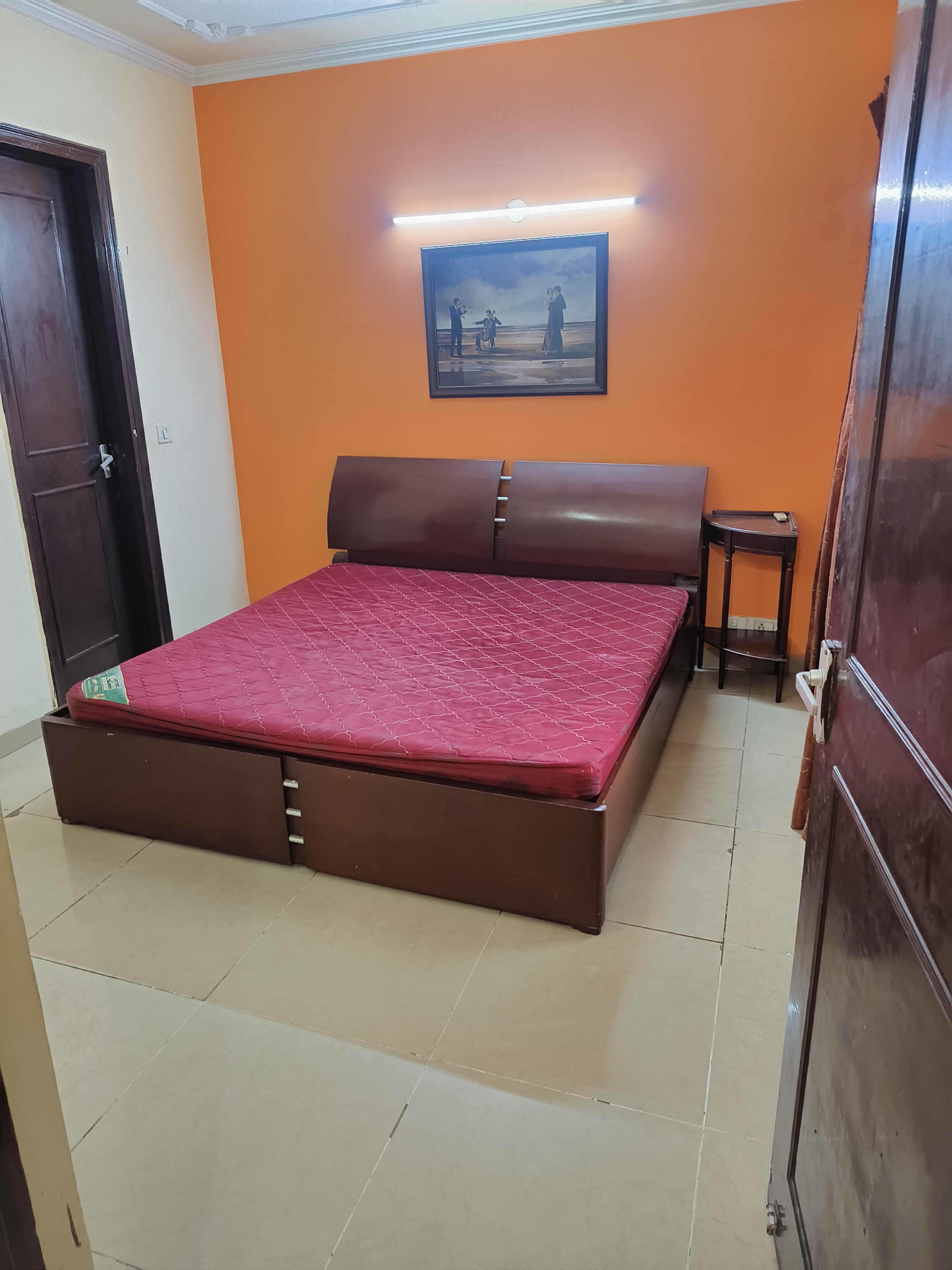 2 BHK Apartment For Rent in Eros Wembley Estate