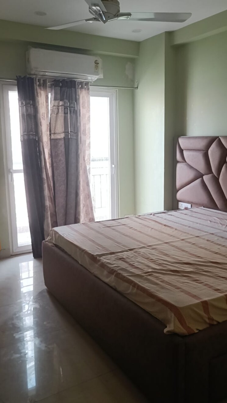 Bedroom, aims-golf-city 3.5 Bedroom 1550 Sq.Ft. Apartment In Sector 75 Noida 9554528