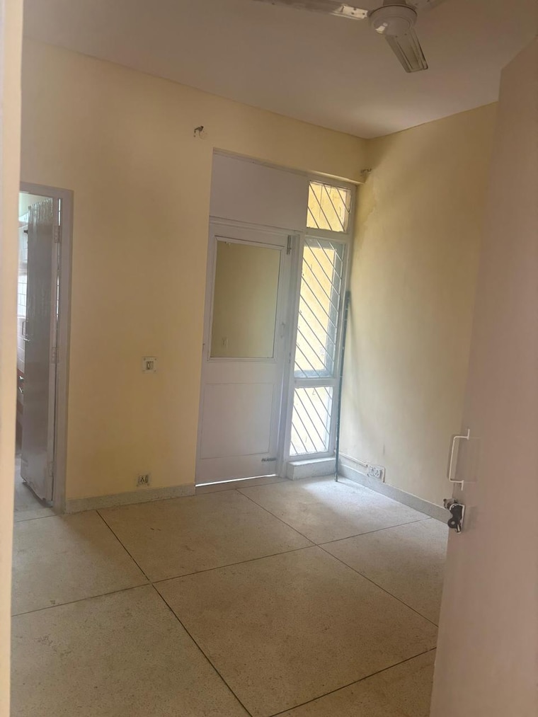 Bathroom, sector 23a 4 Bedroom 1500 Sq.Ft. Independent House In Sector 23a Gurgaon 9554530