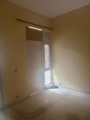 Room in 4 BHK Independent House at Sector 23a – for Rent