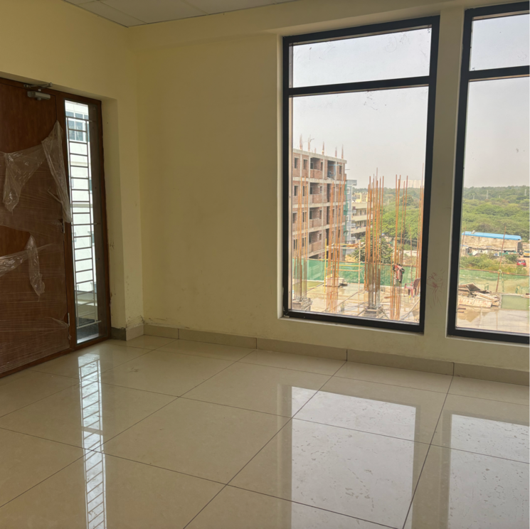 Room, madhapur Commercial Office Space 2400 Sq.Ft. In Madhapur Hyderabad 9554544