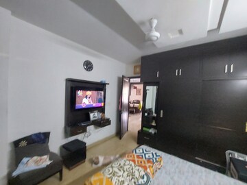 Bedroom in 3 BHK Builder Floor at Gujranwala Town – for Rent