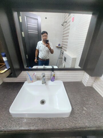 Attached Bathroom in 3 BHK Builder Floor at Gujranwala Town – for Rent