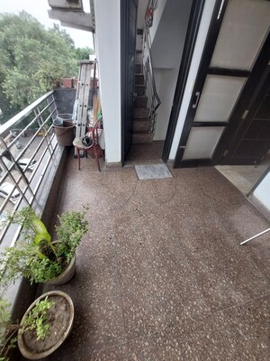 Balcony in 3 BHK Builder Floor at Gujranwala Town – for Rent