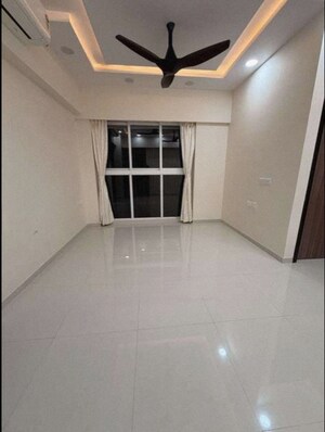 2 BHK Apartment For Rent in Lodha Amara Tower 23, Kolshet Road