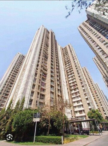 2 BHK Apartment – Exterior View View at Lodha Amara Tower 23, Kolshet Road - for Rent