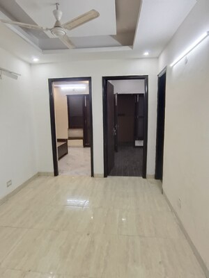 Hall in 2.5 BHK Builder Floor at Vipul World Floors, Sector 48 – for Rent