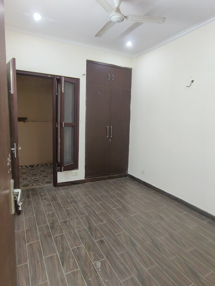 Room, vipul-world-floors 2.5 Bedroom 1700 Sq.Ft. Builder Floor In Sector 48 Gurgaon 9554575