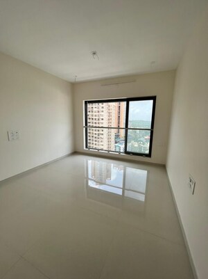 Room in 3 BHK Apartment at Je and Vee Madhuban, Malad East – for Rent