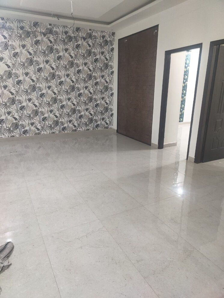 Room, dhakoli 3 Bedroom 1200 Sq.Ft. Builder Floor In Dhakoli Zirakpur 9554572