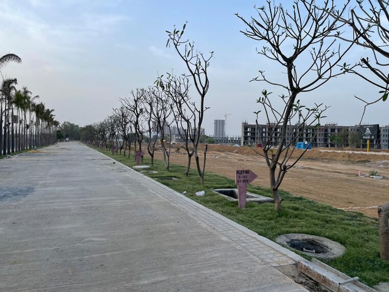 undefined, dlf-gardencity-enclave  179 Sq.Yd. Plot In Sector 93 Gurgaon 9554581