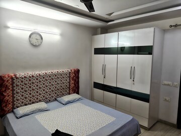 Bedroom in 3 BHK Builder Floor at Mukherjee Nagar – for Sale