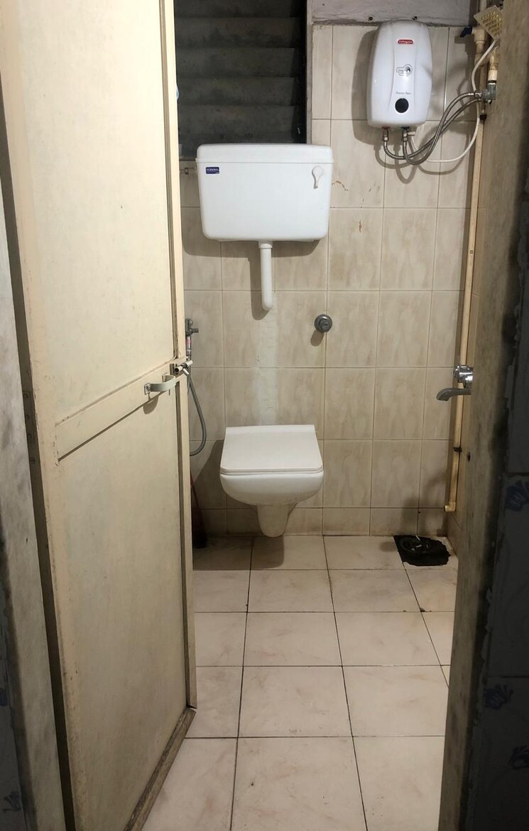 Bathroom, shining-marble-arch 1 Bedroom 700 Sq.Ft. Apartment In Taloja Navi Mumbai 9554599