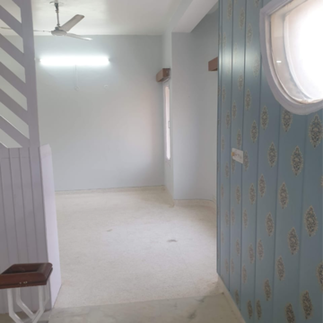 Room in 5 BHK Builder Floor at Boutique Residential Apartments A 3 2, Vasant Vihar – for Rent