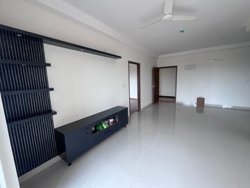 Room in 3 BHK Apartment at Monarch Aqua, Kr Puram – for Sale