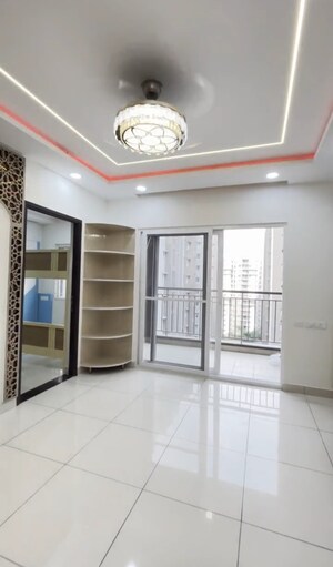 Room in 3 BHK Apartment at Candeur 40, Miyapur – for Rent