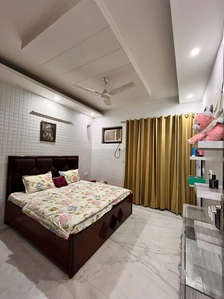 Bedroom, dlf-cyber-park 2.5 Bedroom 1456 Sq.Ft. Builder Floor In Sector 20 Gurgaon 9554664