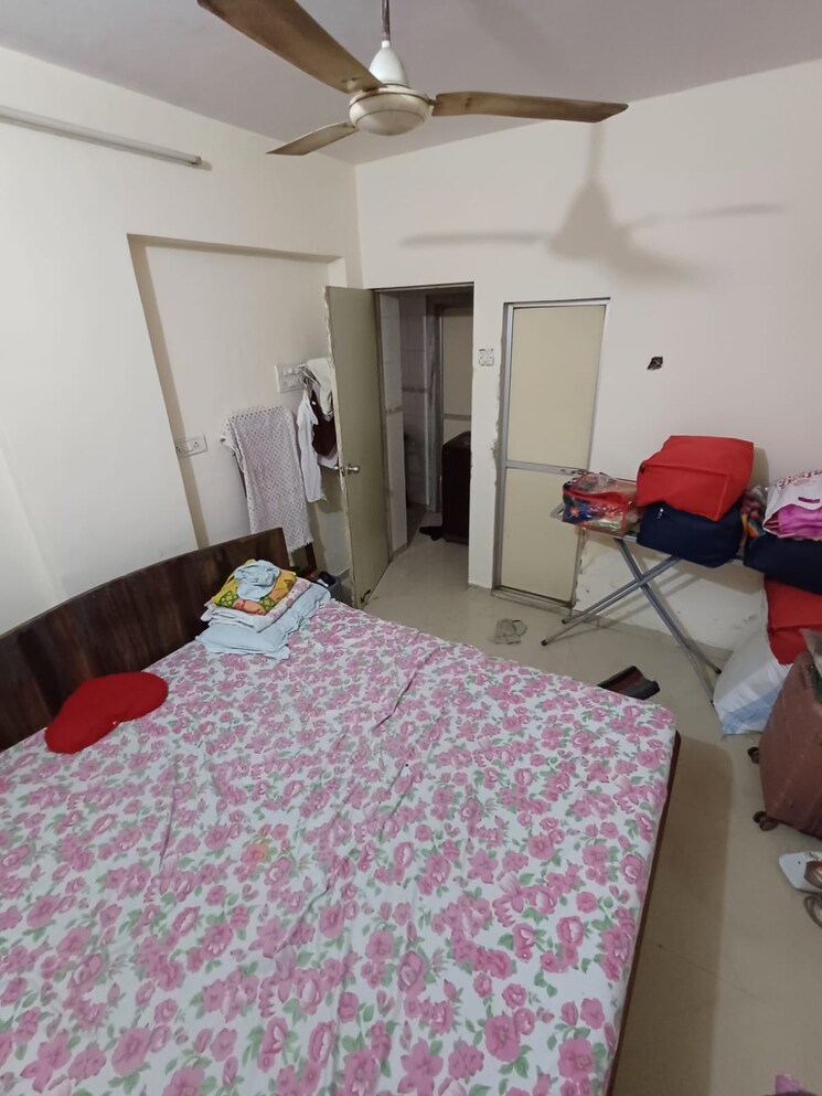 Bedroom, goregaon west Pg For Boys & Girls In Goregaon West 9554673