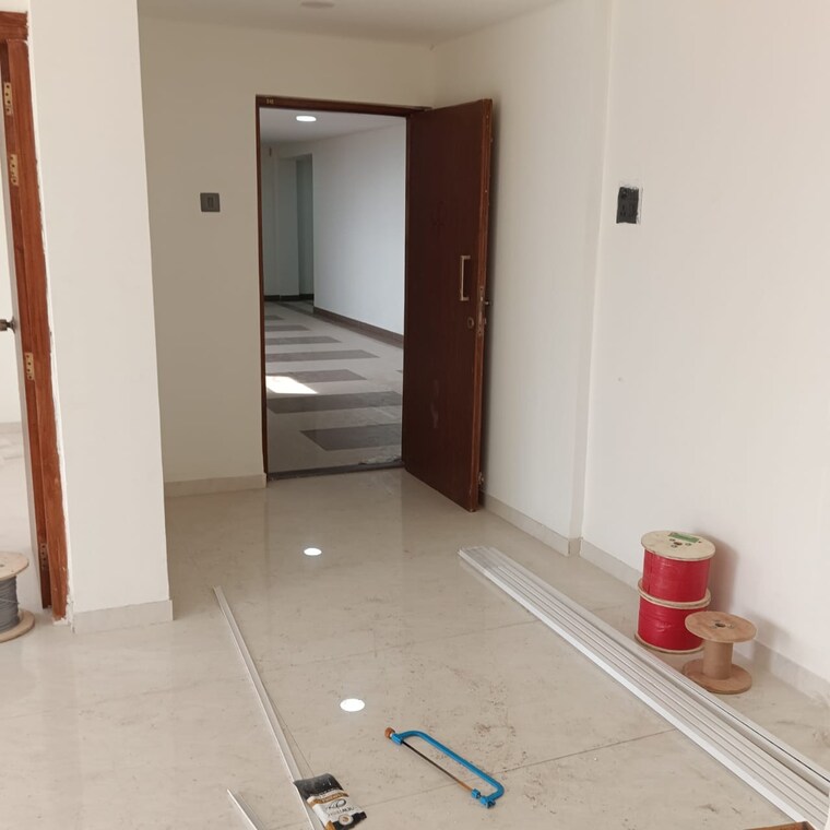 Room, high-rise-building 3 Bedroom 950 Sq.Ft. Apartment In Goregaon West Mumbai 9554713