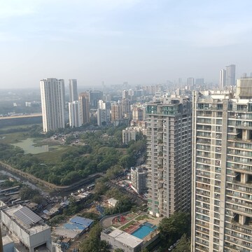 3 BHK Apartment – Exterior View View at High Rise Building, Goregaon West - for Rent