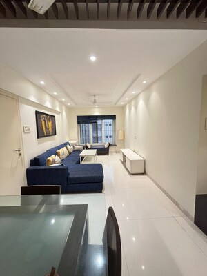 Master Bedroom in 2 BHK Apartment at Andheri West – for Rent