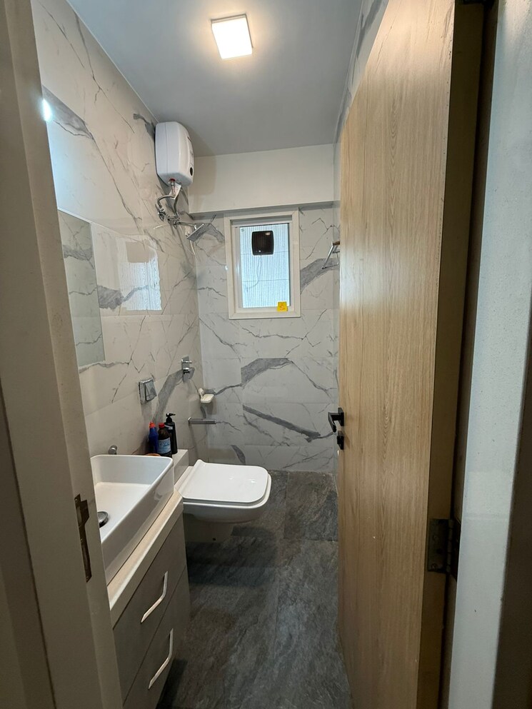 Bathroom, the-central 4 Bedroom 1850 Sq.Ft. Apartment In Chembur Mumbai 9554741