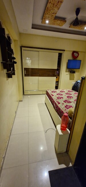 Bedroom in 2 BHK Apartment at Hubtown Gardenia, Mira Road – for Rent