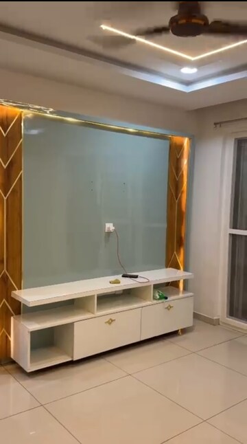 Bedroom in 3 BHK Apartment at Marina Skies, Hi Tech City – for Rent