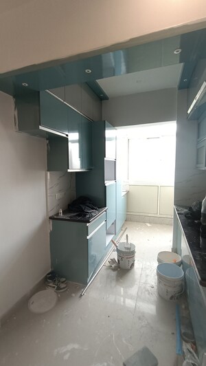 Team Area in 2 BHK Apartment at Sethi Max Royal, Sector 76 – for Rent