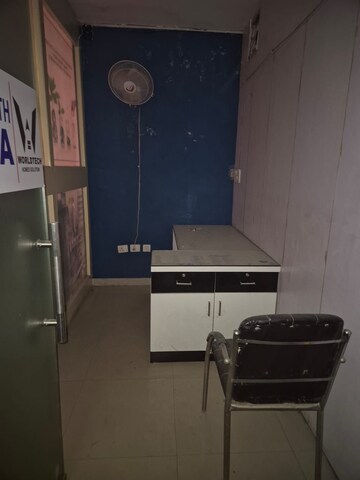 Furnished Amenities in  Office Space at Gomti Nagar – for Rent