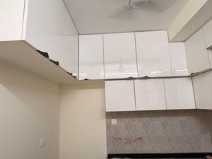 Furnished Amenities in 2 BHK Apartment at Chandak 34 Park Estate, Goregaon West – for Rent