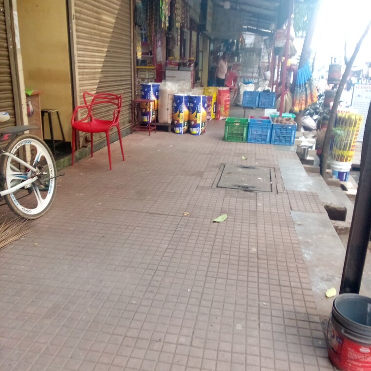  Parking, jankalyan-chs Commercial Shop 110 Sq.Ft. In Goregaon West Mumbai 9554844