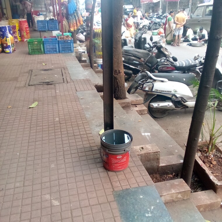  Parking, jankalyan-chs Commercial Shop 110 Sq.Ft. In Goregaon West Mumbai 9554844