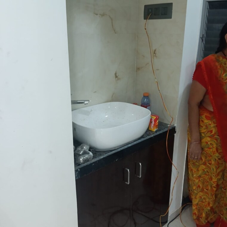 Bathroom, jawahar-nagar-chs-goregaon 2 Bedroom 750 Sq.Ft. Apartment In Goregaon West Mumbai 9554845
