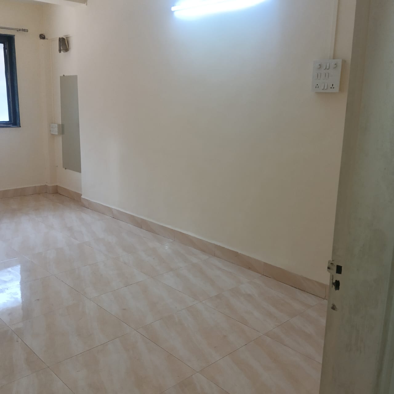 2 BHK 750 Sq.Ft. Apartment in Sundar Nagar CHS