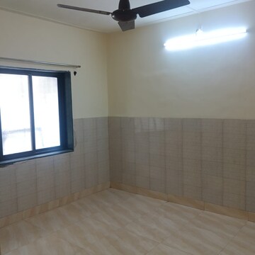 Room in 2 BHK Apartment at Sundar Nagar CHS, Malad West – for Rent