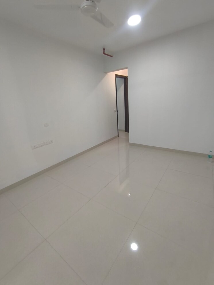 Room, sunteck-city-avenue-4 2 Bedroom 644 Sq.Ft. Apartment In Goregaon West Mumbai 9554854