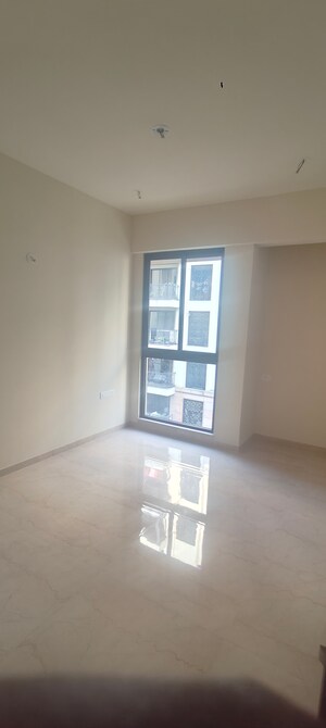 Bedroom in 2 BHK Apartment at Lodha Sterling, Kolshet Road – for Rent