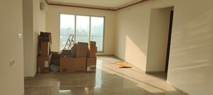 Living Room in 3.5 BHK Apartment at Kapur Bawdi – for Rent