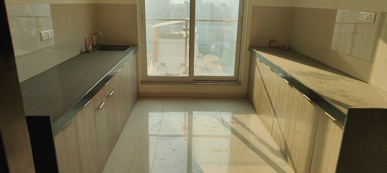 Kitchen, kapur bawdi 3.5 Bedroom 1600 Sq.Ft. Apartment In Kapur Bawdi Thane 9554879