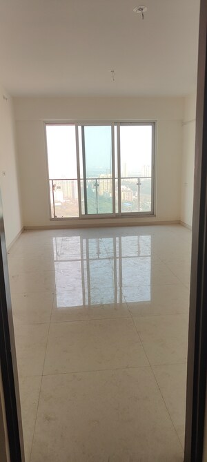 Bedroom in 3.5 BHK Apartment at Kapur Bawdi – for Rent