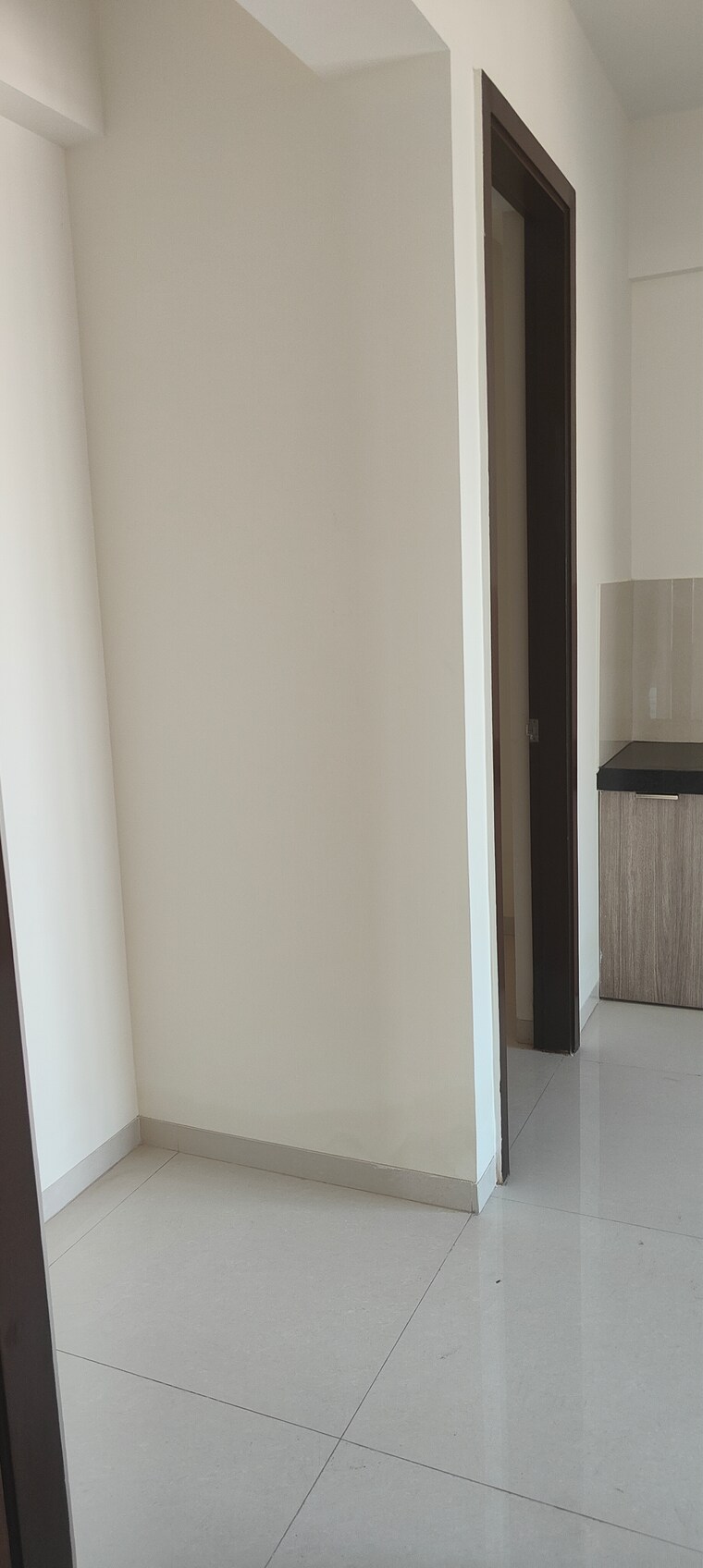 Kitchen, kapur bawdi 3.5 Bedroom 1600 Sq.Ft. Apartment In Kapur Bawdi Thane 9554880